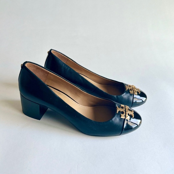 Tory Burch Black Genuine Leather Cap Toe Classic Pumps size 8.5 - Picture 1 of 15